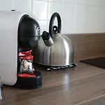 Simply House In Apartamento